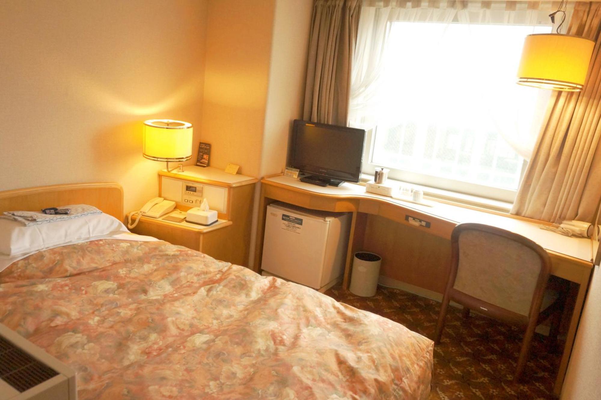 Hotel New Green Plaza ناغاوكا الغرفة الصورة